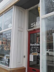 2540 W main Street Littleton Independent Building_n