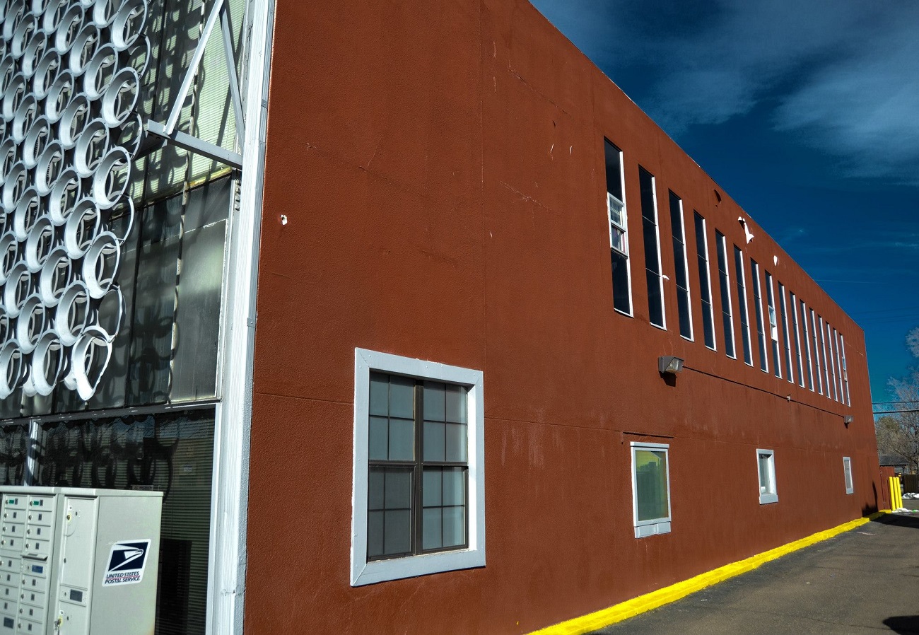 1449 W Littleton Blvd Littleton savings and loan east side fb_ss