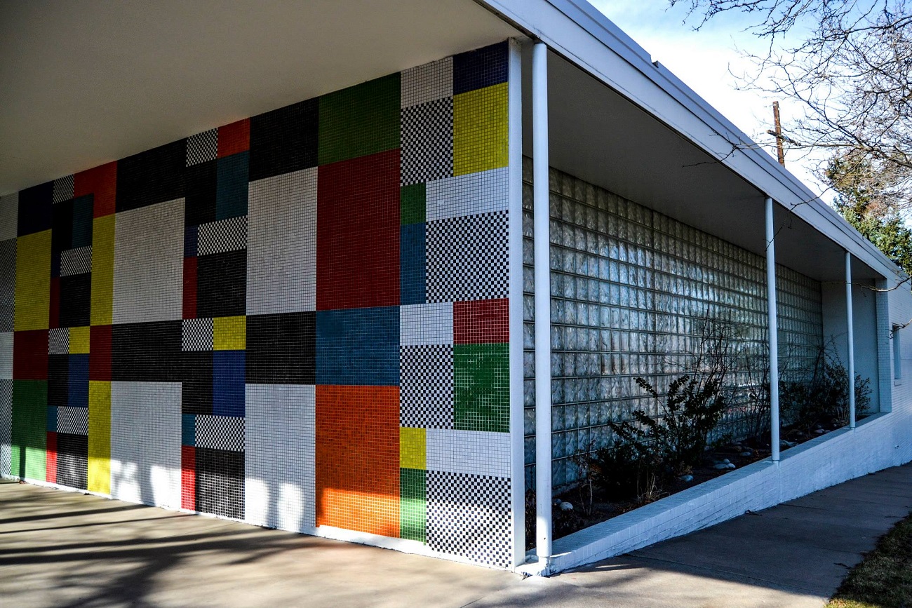 2000 Littleton BLVD Guaranty company corner and glass block fb Mike Yost_s