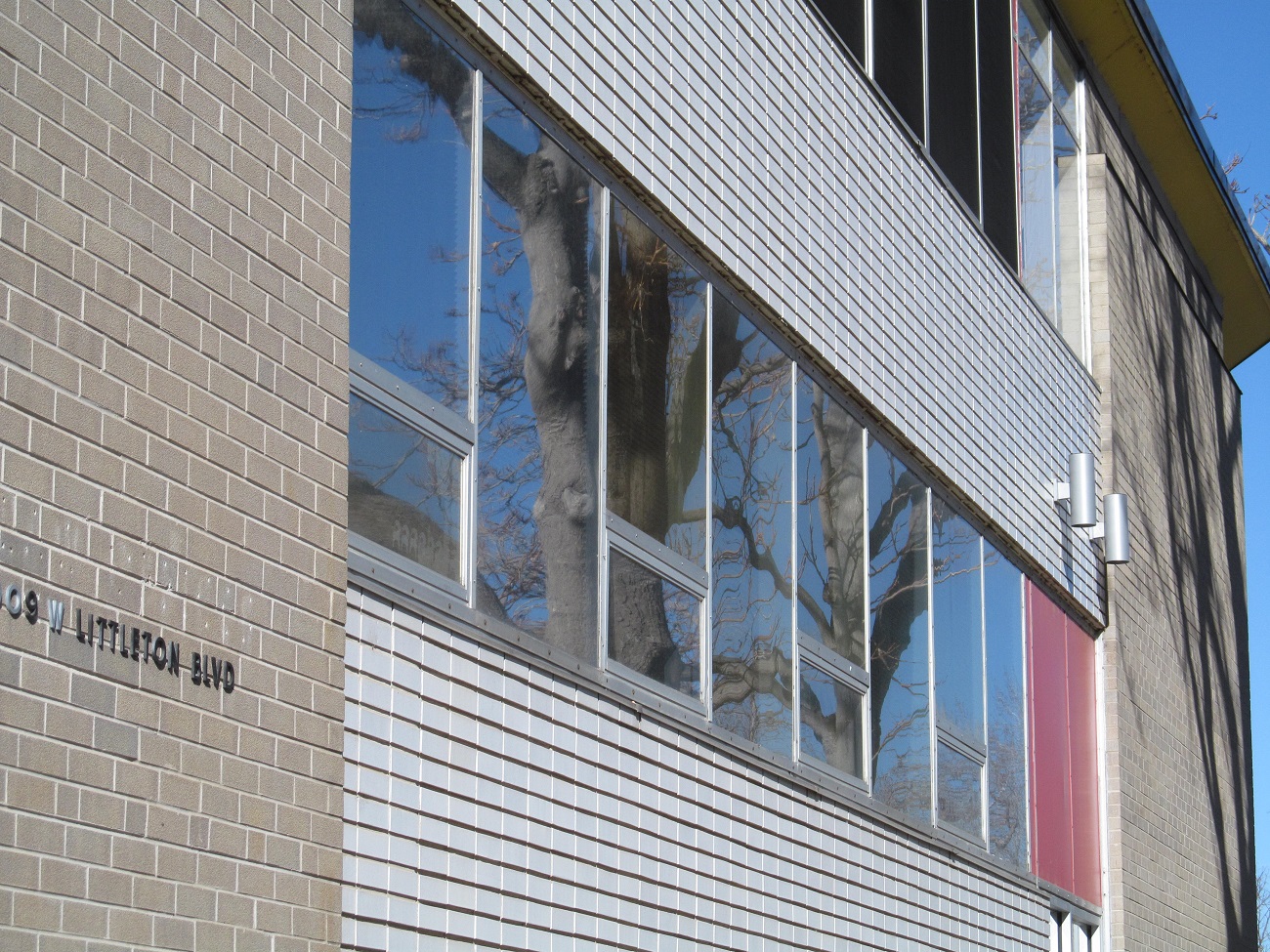 2009 Littleton BLVD Courthouse Building east side windows Crony_s