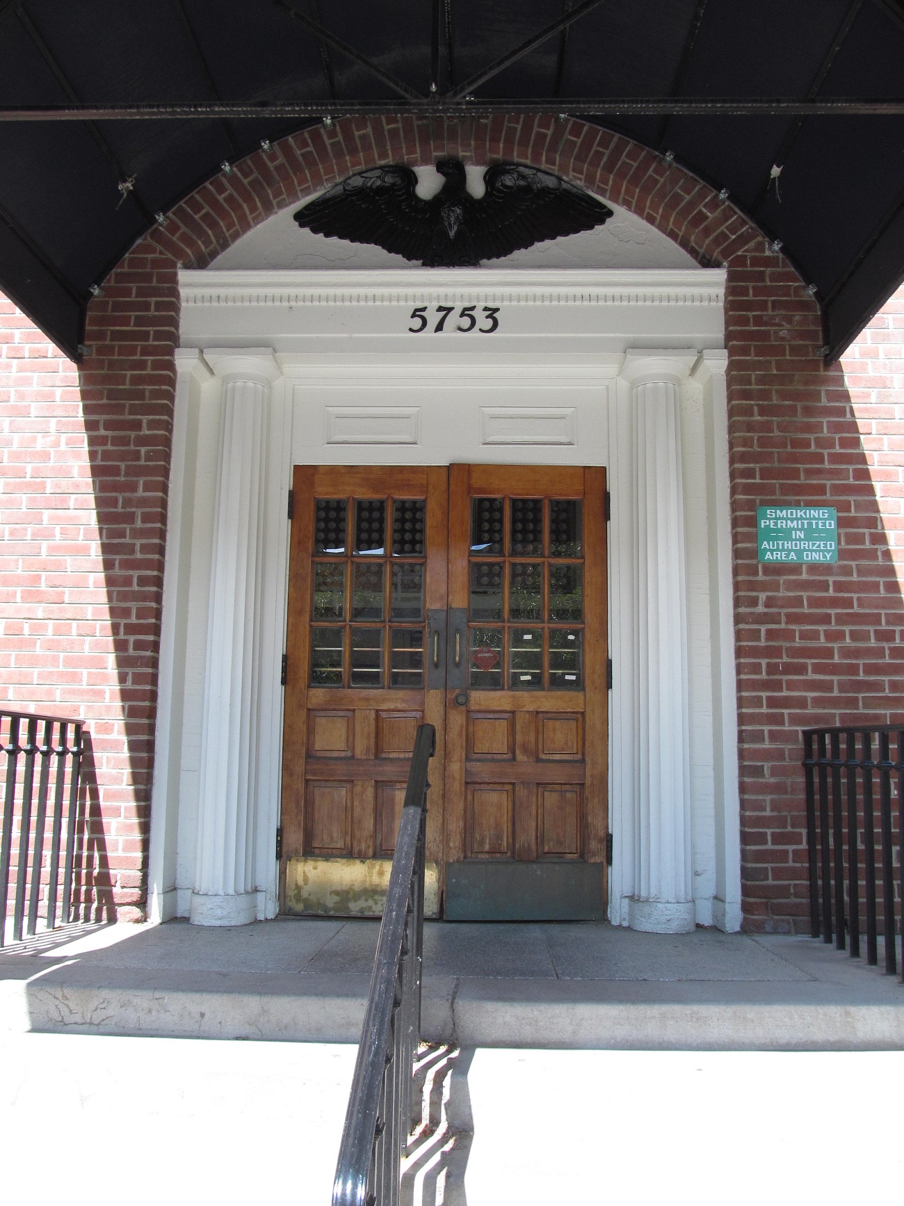 5753 S. prince Post office entrance Crony_ss