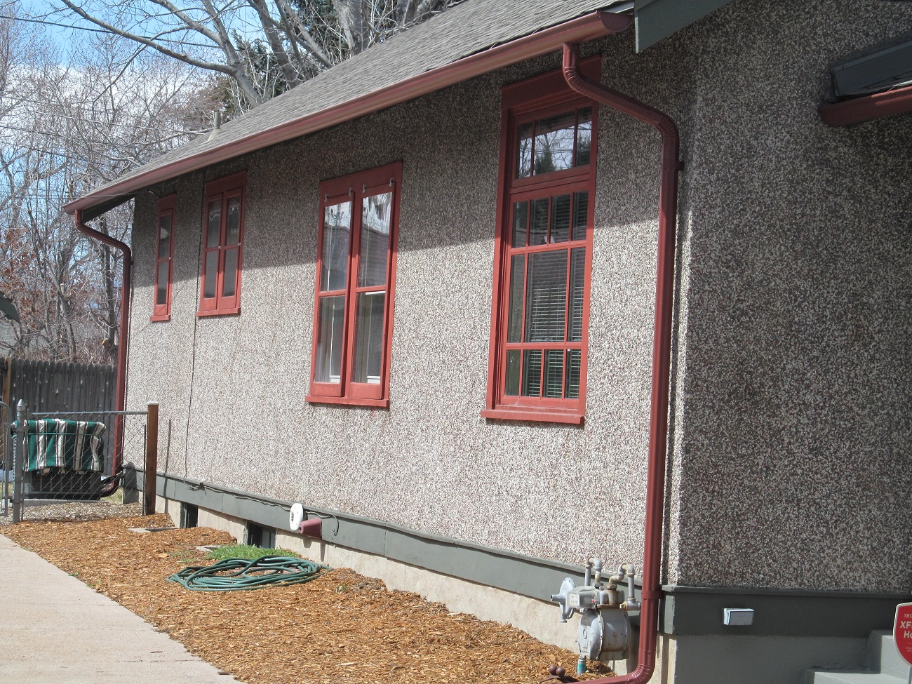 Louthan Heights House side stucco Street Crony_s