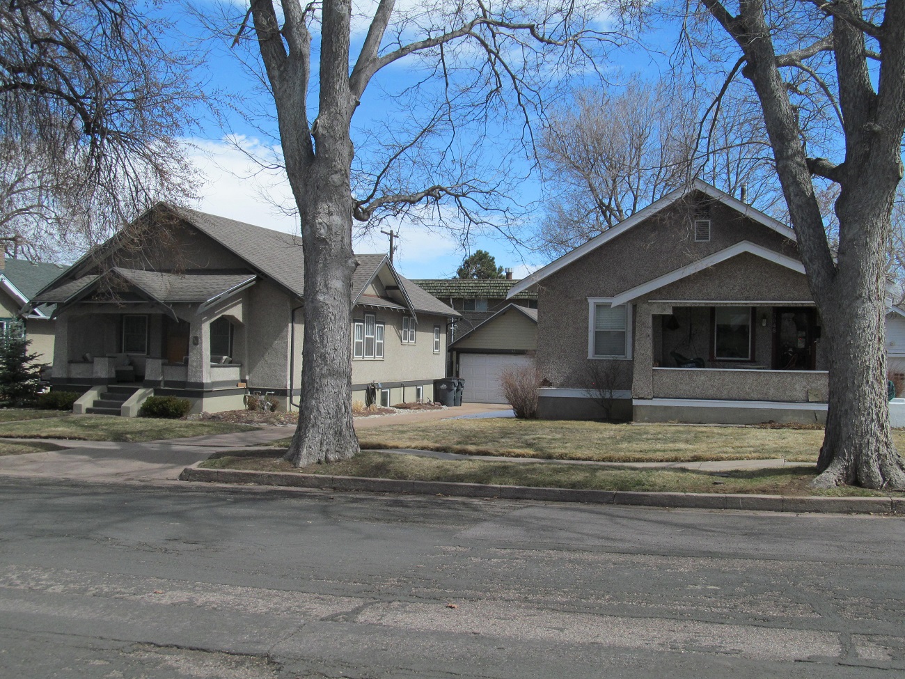Louthan Heights Street 2 houses Crony_s