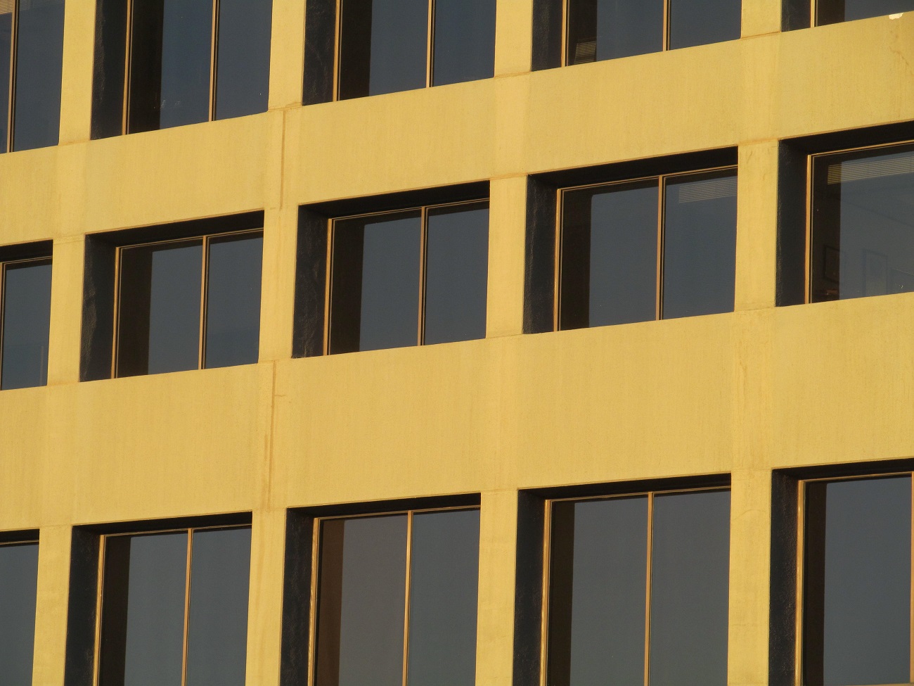 United Bank od Denver windows Crony 4208_ss